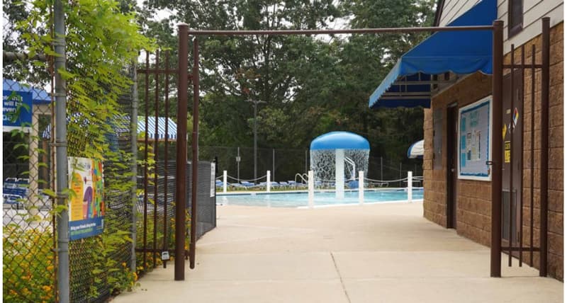 Clary's Forest pool, photo 1