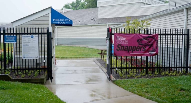 Phelps Luck pool, photo 1