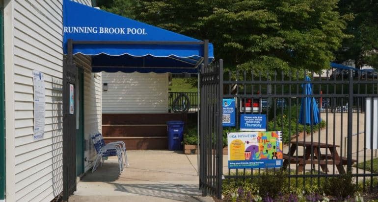 Running Brook pool, photo 1