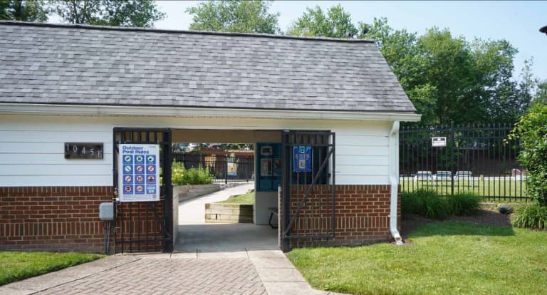 Bryant Woods pool, photo 1